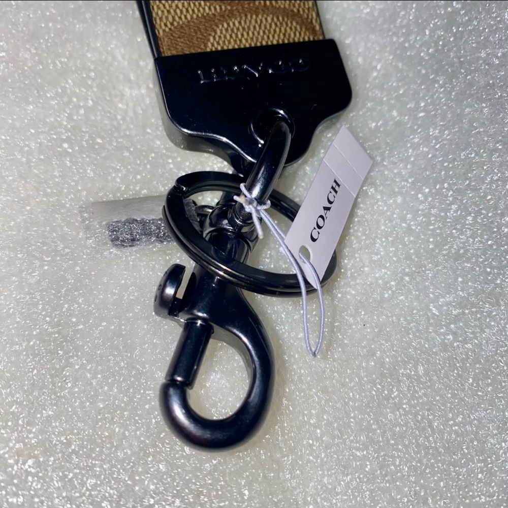 Coach Loop Key Fob In Signature Canvas New - Picture 4 of 9